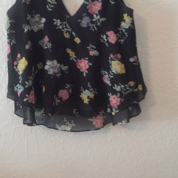 Shirt - Picture 3 of 4